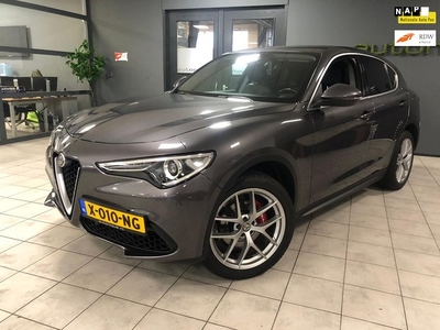 Alfa Romeo STELVIO 2.0 T AWD Super 280pk/20inch/leder/navi