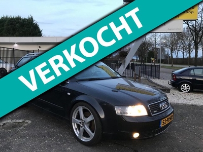 Audi A4 Avant 2.4 S Line alle extra's, leder