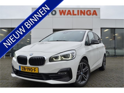 BMW 2 Serie Active Tourer 220i Executive Edition Groot navi