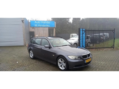 BMW 3-serie Touring 318i Inruil mogelijk navi panoramadak