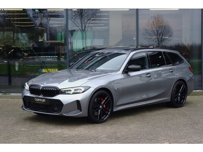 BMW 3 Serie Touring 330e xDrive 293 PK M-Sport *Facelift*