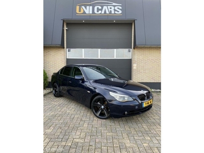 BMW 5-serie 525i High ExecutiveSportGr Navi LederLM 19