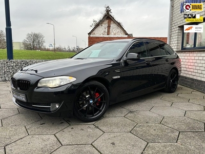 BMW 5-serie Touring 523i High