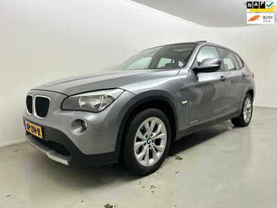 BMW X1 SDrive18i Executive # Automaat # Pano # Navi # PDC