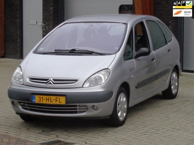 Citroen Xsara Picasso 1.8i-16V Nieuwe Apk Stuurbekr Trekhaak