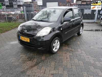 Daihatsu Sirion 2 1.3-16V Comfort Automaat