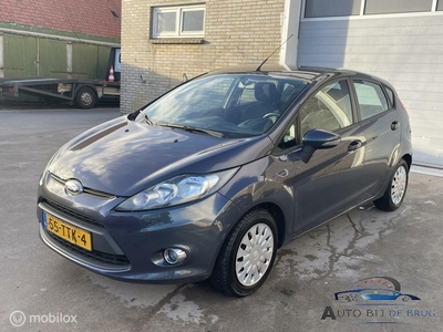 Ford Fiesta 1.6 TDCi ECOnetic Lease Titanium