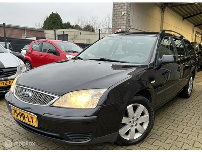 Ford Mondeo Wagon 1.8-16V Futura / 5DRS / Airco / APK Nieuw!