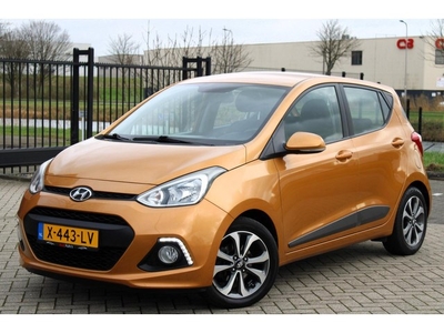 Hyundai I10 1.0i i-Motion l Airco l Cruise l Stoelverw l LMV