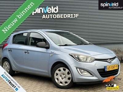 Hyundai i20 1.2i Business Edition BJ`12 NAP NL Dealer ond.