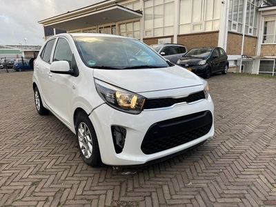 Kia Picanto 1.0 MPi DynamicLineCruiseNaviSchade