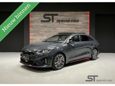 Kia ProCeed 1.6 T-GDI GT, Pano, Virtual Cockpit, Full