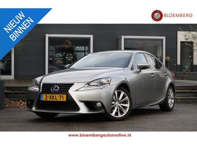 Lexus IS 300h 25th Edition