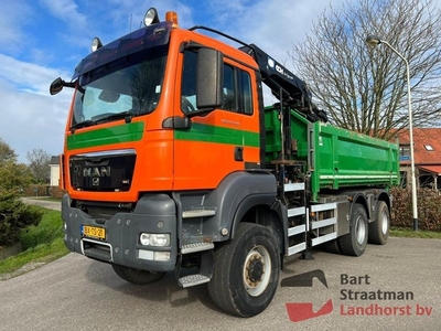 MAN TGS 32.440 6x6 Euro 5 met 2 zijdige kipper en HMF 2020