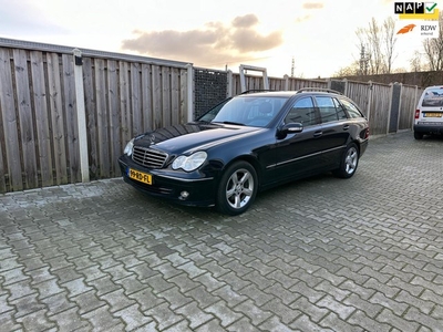 Mercedes-Benz C-klasse Combi 180 K. Avantgarde