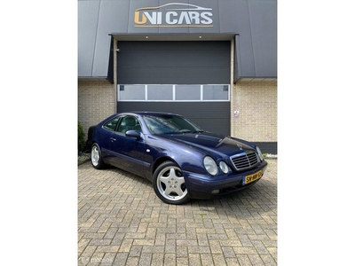 Mercedes CLK-klasse Coupé 320 6-CILLuxeLederElek. Pakket