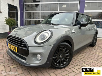 Mini 1.5 Cooper * AUTOMAAT * NAVIGATIE * LEDER * LED *