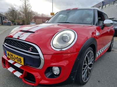 Mini Mini 2.0 Cooper S Chili JCW 5 Drs Panodak 1e Eigenaar