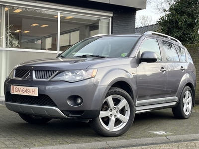 Mitsubishi Outlander 2.4 Intense CLIMA / ELEK. RAMEN / 4x4