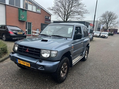 Mitsubishi Pajero 2.8 GLS High Roof