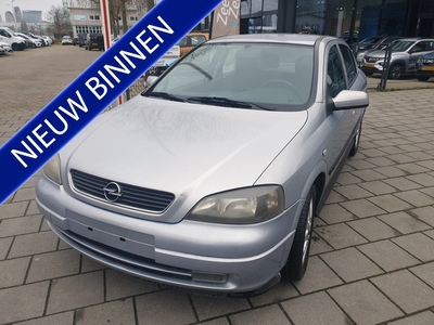 Opel Astra 1.6-16V Sport Edition II (bj 2002)