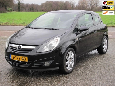 Opel Corsa 1.2-16V Cosmo Cosmo