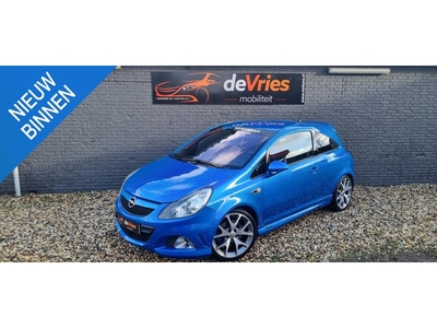 Opel Corsa 1.6-16V T OPC **NAVI-AIRCO-APK**