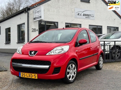 Peugeot 107 1.0-12V Urban Move airco,ISO 100%onderhouden.