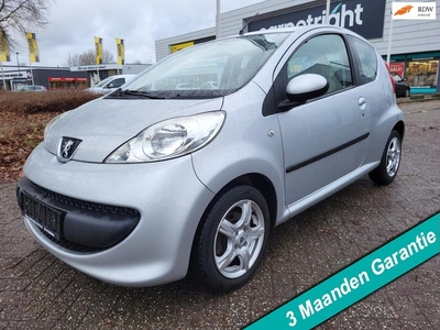 Peugeot 107 1.0-12V XS AUTOMAAT bluetooth top conditie