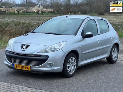 Peugeot 206 + 1.4 XS AIRCO/APK 15-10-2024/ZEER