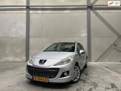 Peugeot 207 1.4 VTi Active 70KW/95 PK (LAGE KM +