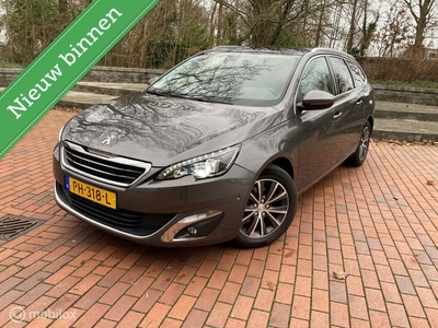 Peugeot 308 SW 1.2 PureTech Allure,mooie nette auto.Trekhaak