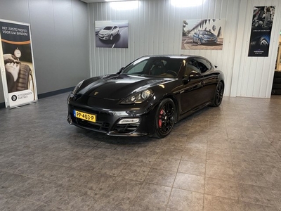 Porsche Panamera 4.8 GTS Luchtvering, Schuifdak. (bj 2012)