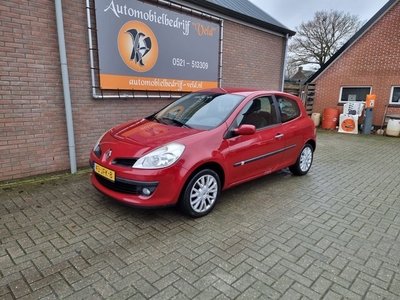 Renault Clio 1.2-16V Collection (bj 2009)