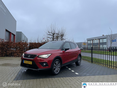 Seat Arona 1.0 TSI Xcellence Launch Edition, Navigatie/Led/Carplay/17' velgen/Trekhaak/Keyless/NL auto/Cruise control/Eerste eigenaar