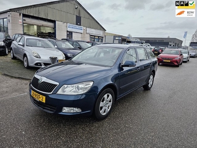 Skoda Octavia Combi 1.2 TSI Elegance Clima! Bj:2011 NAP!