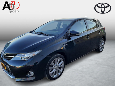 Toyota Auris 1.8 Hybrid Aspiration | Automaat |Climate control | Cruise Control | Navigatie | lichtmetalen velgen |