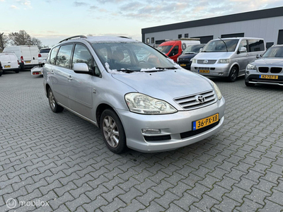 Toyota Avensis Verso 2.0i Linea Sol 7p. Autom airco