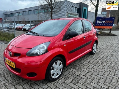 Toyota Aygo 1.0-12V Cool - AIRCO - 5 DEURS - ZONDAG OPEN !