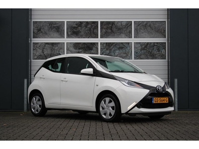 Toyota Aygo 1.0 VVT-i x-play 5-deurs