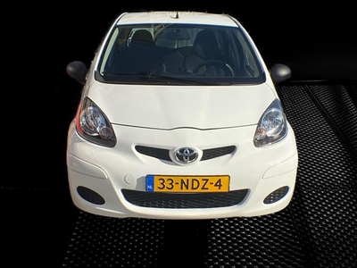 Toyota Aygo 1.0i-12V Access - RIJKLAAR & Nwe APK