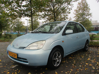 Toyota Prius 1.5 VVT-i Hybride Automaat