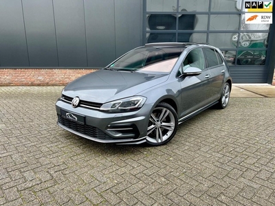 Volkswagen Golf 1.5 TSI Highline R-Line