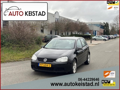 Volkswagen Golf 1.6 FSI 6-BAK 5-DEURS