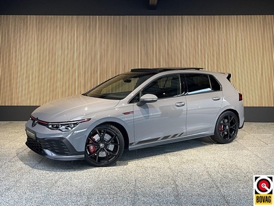 Volkswagen Golf 2.0 TSI GTI Clubsport 300 PK Pano IQ