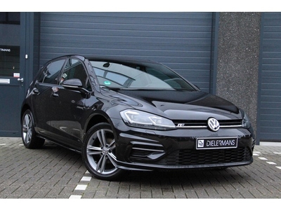 Volkswagen Golf Highline Business R 3x R-Line DSG