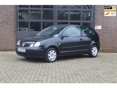 Volkswagen Polo 1.2-12V Comfortline Airco-Cruise-APK-04/2024