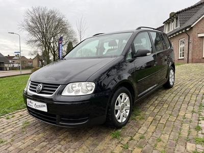 Volkswagen Touran 1.6 Optive Airco/Cruise/Parkeersensor