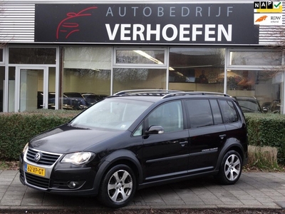 Volkswagen Touran 2.0 TDI Cross - CRUISE / CLIMATE - 7 ZITS