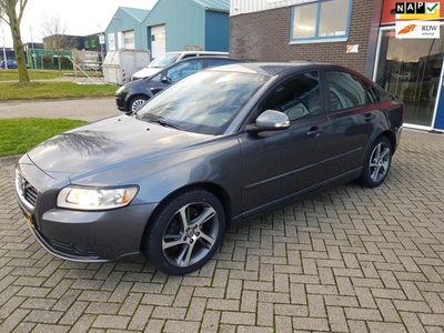 Volvo S40 2.0 Sport / Navi / Airco / Full opties